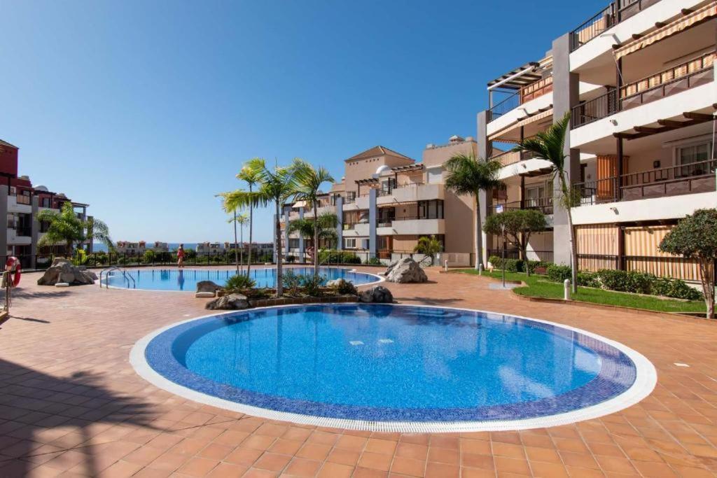 Villa With Private Pool And Beautiful Garden Лос Кристианос Экстерьер фото